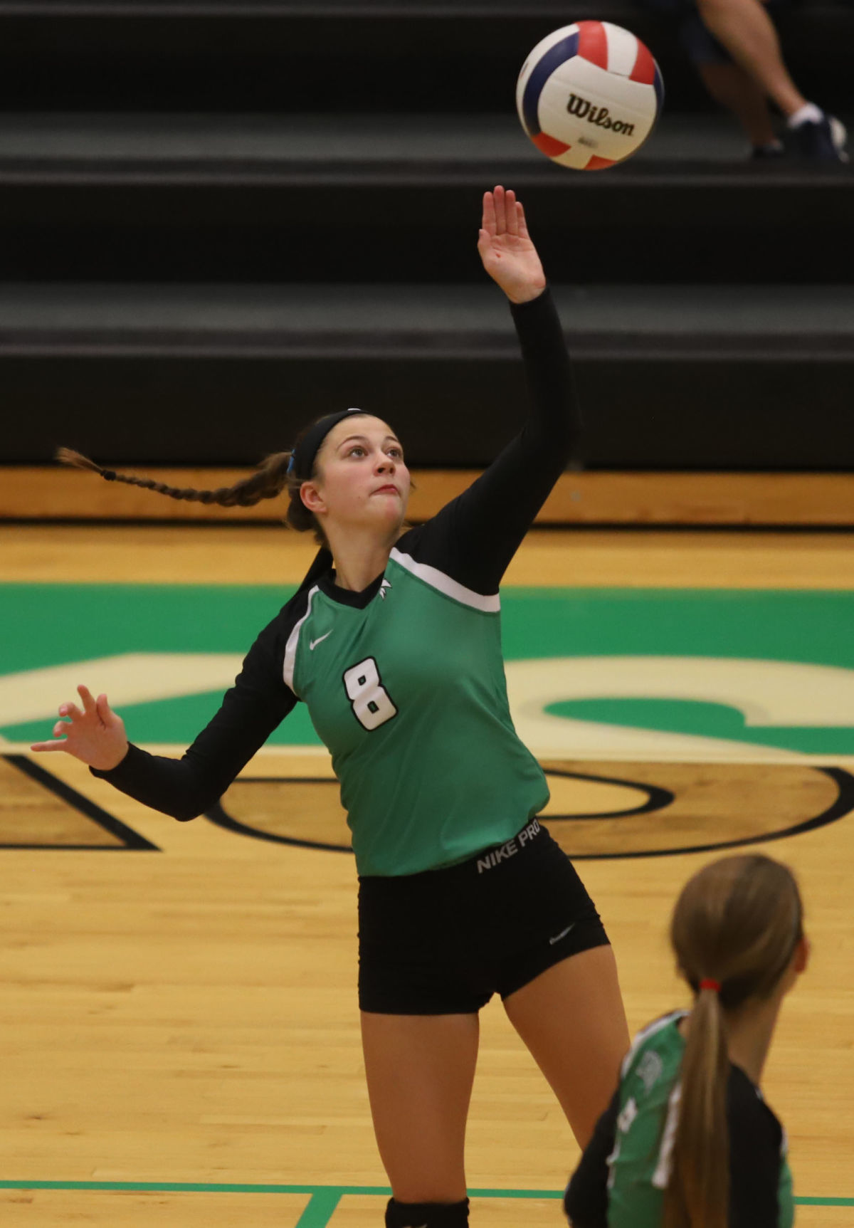 Meridian vs Riverton volleyball 8 9.10.18.jpg
